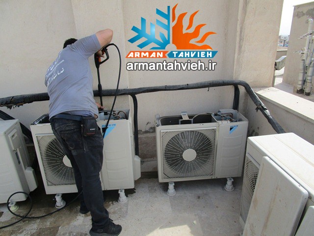 سرویس داکت اسپلیت دایکین DAIKIN